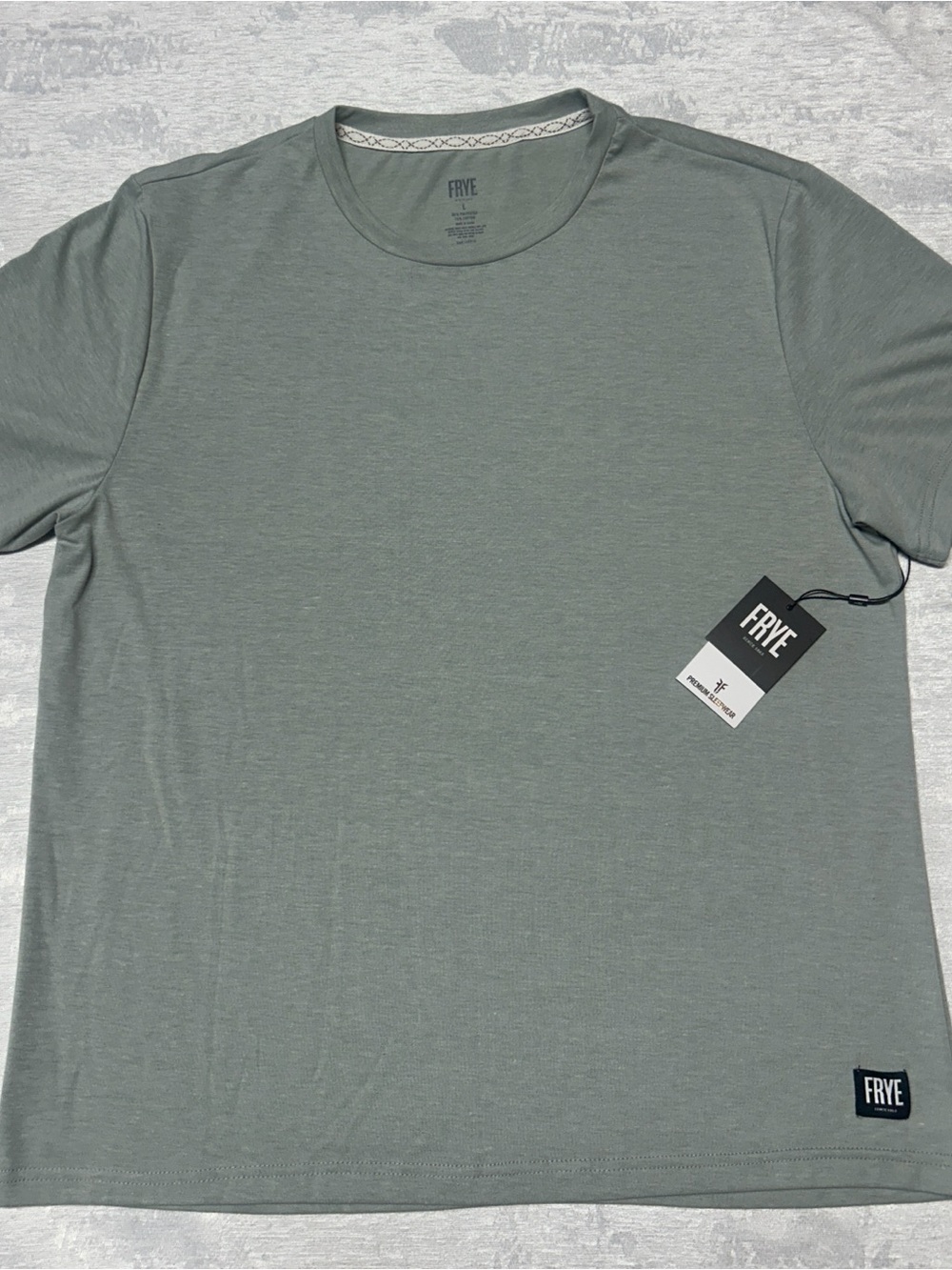 Frye Men's Sage Green Basic T-Shirt Large NWT